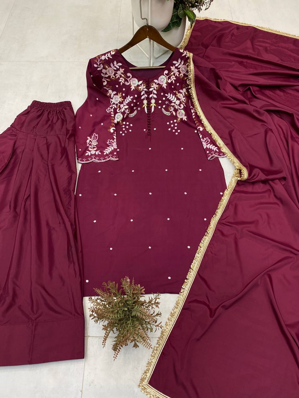 DESIGNER AND MOST TRENDING FARSI SALWAR SUIT IN THREE PIECE WITH EMBROIDERY WORK