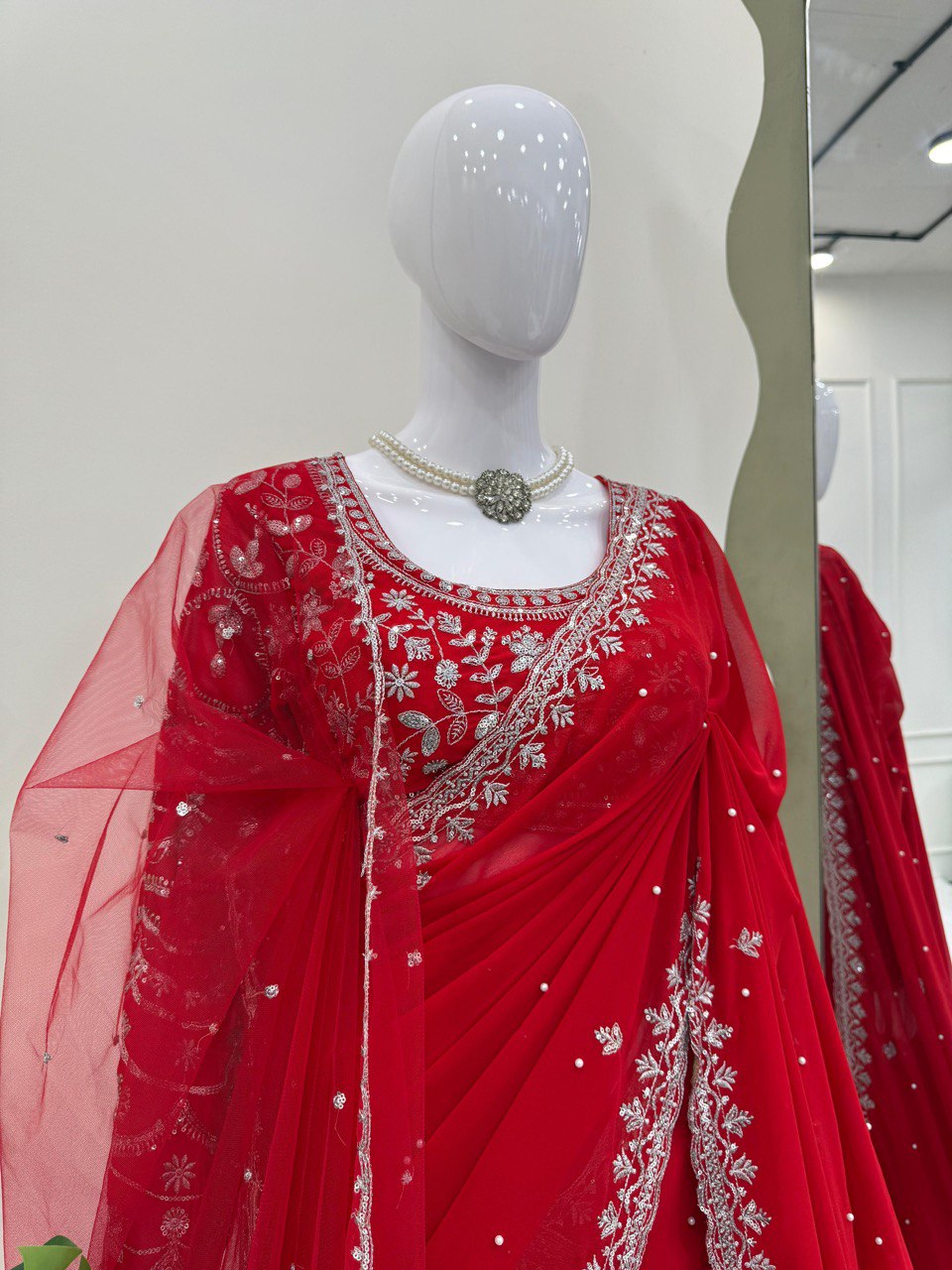 Designer Saree on Faux Georgette Febric with Thred & Sequnce and Pearl work and Blouse on also Faux Georgette Febric With Thred & Sequnce work and Dupatta on Soft Net With Thred with Sequnce work. single available wholesale