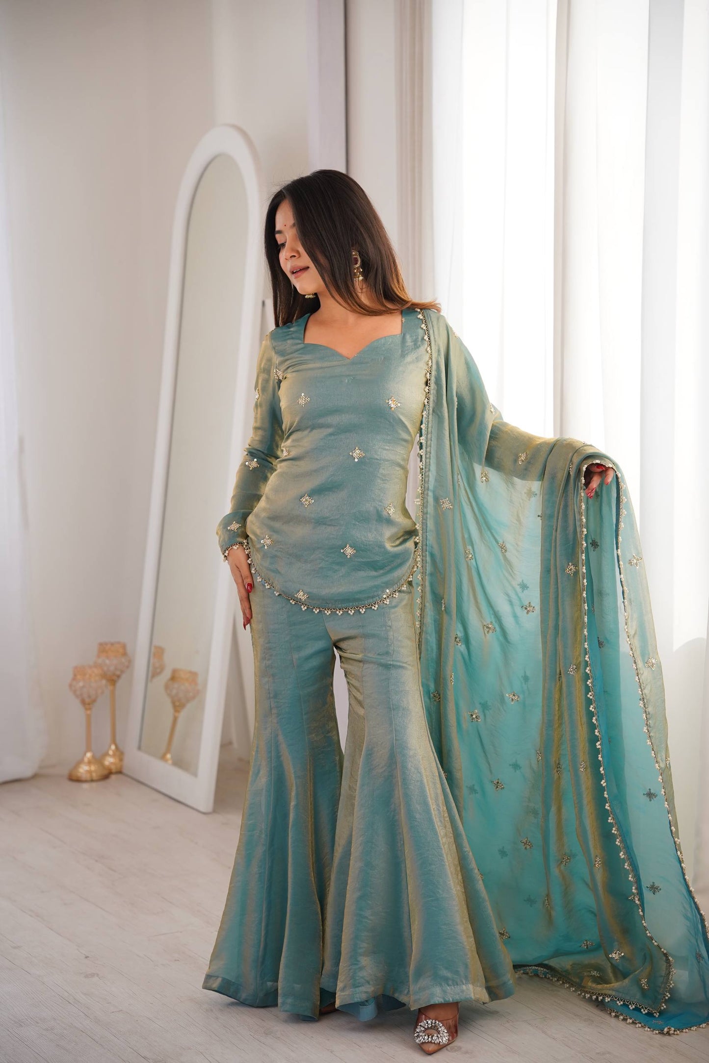 Women’s Ethnic Wear single available wholesale