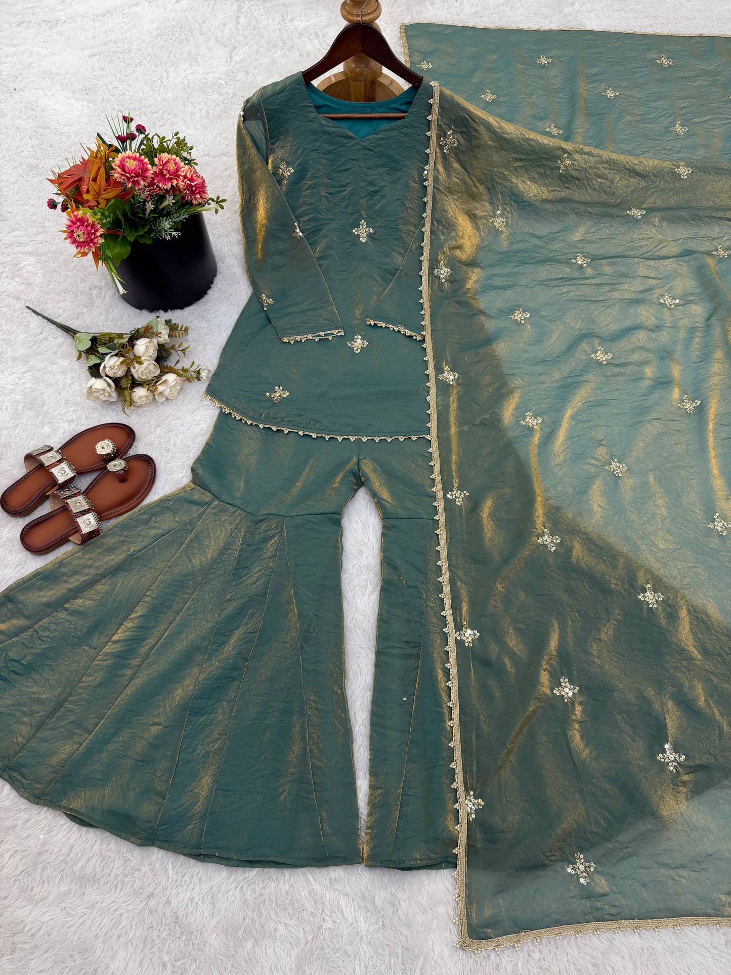 Women’s Ethnic Wear single available wholesale