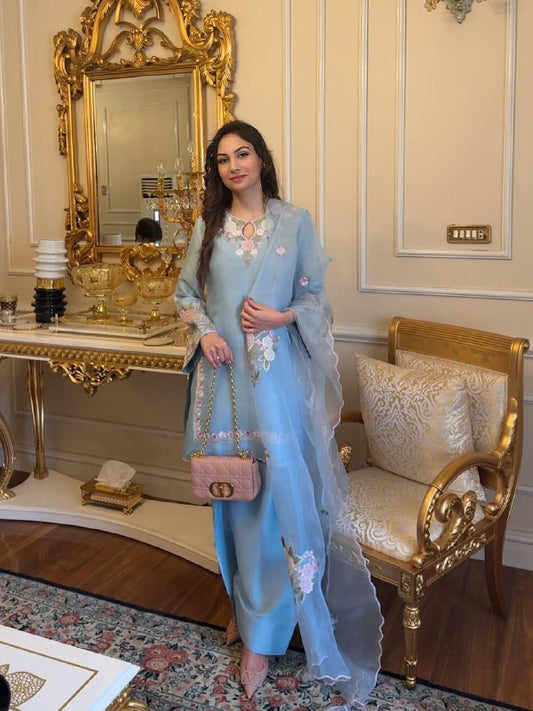 DESIGNER AND MOST TRENDING FARSI SALWAR SUIT IN THREE PIECE WITH EMBROIDERY WORK