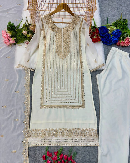 ĐĚSIGNER PARTY WEAR TOP AND PANT WITH FANCY DUPPATA AND EMBROIDERY WORK