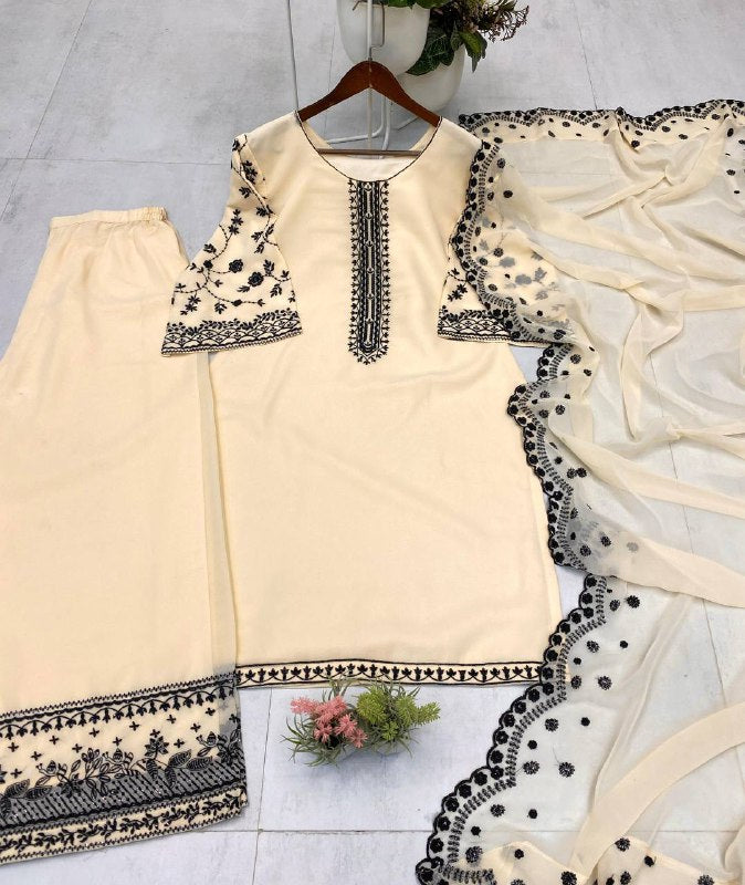 DESIGNER WEAR EXCLUSIVE SUIT IN GEORGETTE FABRIC TOP AND PANT WITH DUPATTA IN SEQUENCE EMBROIDERY