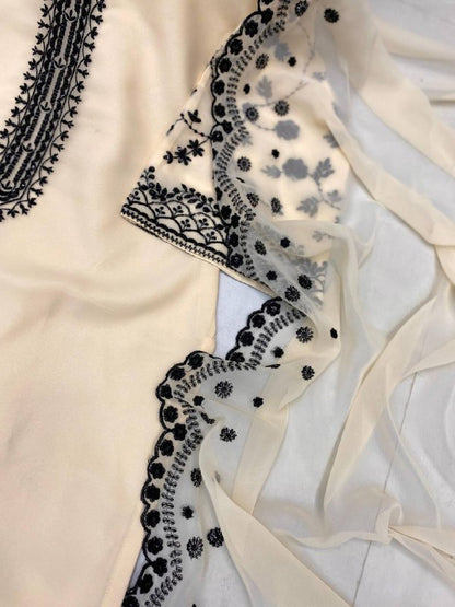 DESIGNER WEAR EXCLUSIVE SUIT IN GEORGETTE FABRIC TOP AND PANT WITH DUPATTA IN SEQUENCE EMBROIDERY