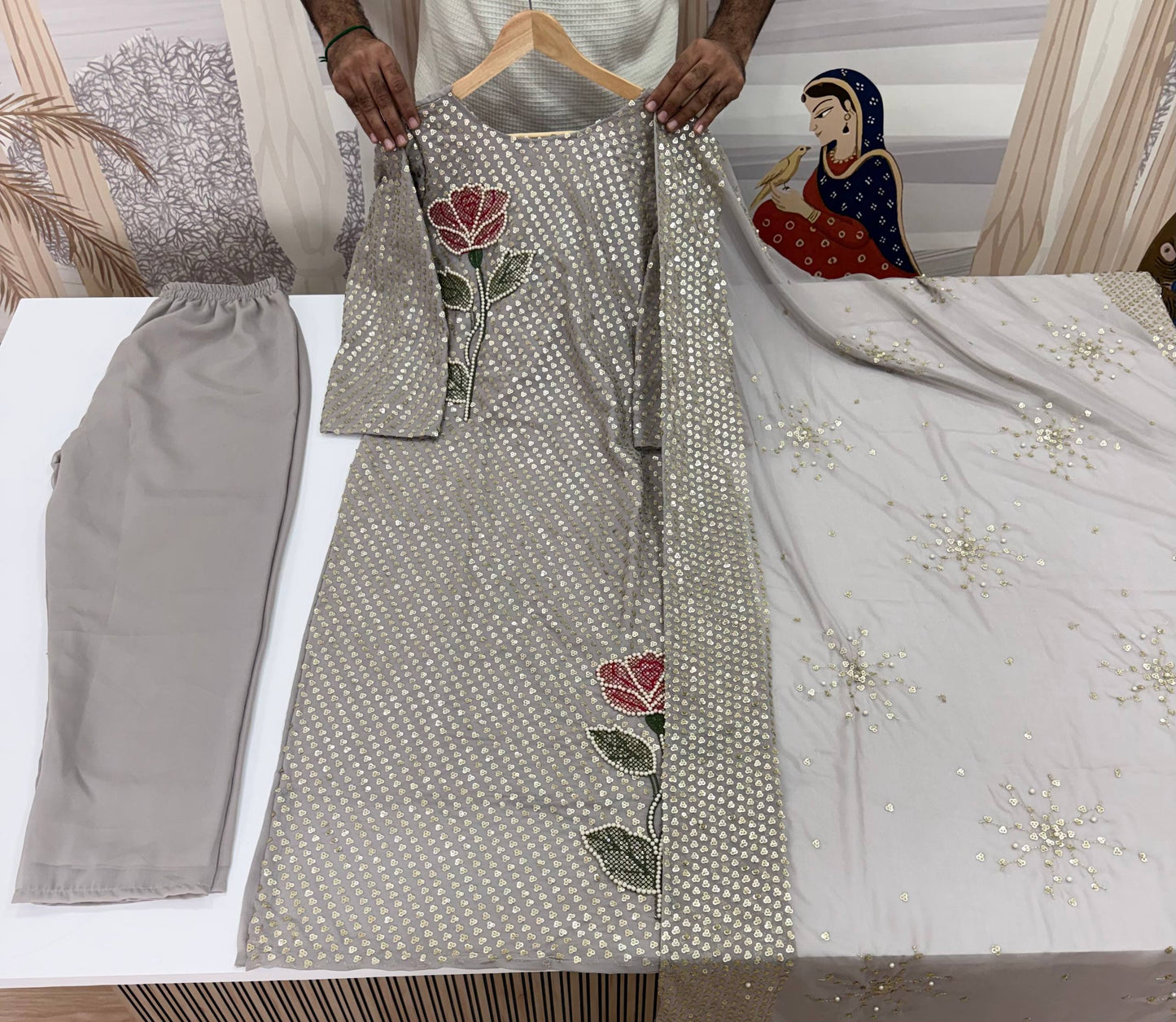 RAMADAN EID SPECIAL 🌙LAUNCHING TWIL SEQUINS, FAUX GEORGETTE FABRIC✨KURTI, DUPATTA & PENT* *👗 THIS SET IS COMING WITH EMBROIDERY WORK & STYLIST PATTERN FOR EVERY FESTIVAL