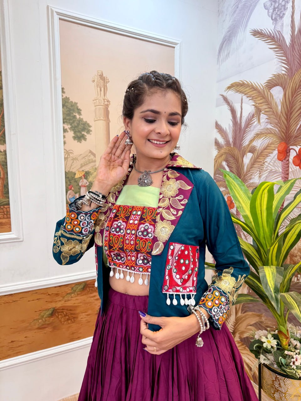 NAVRATI LEHENGA, BLOUSE & KOTI SET
