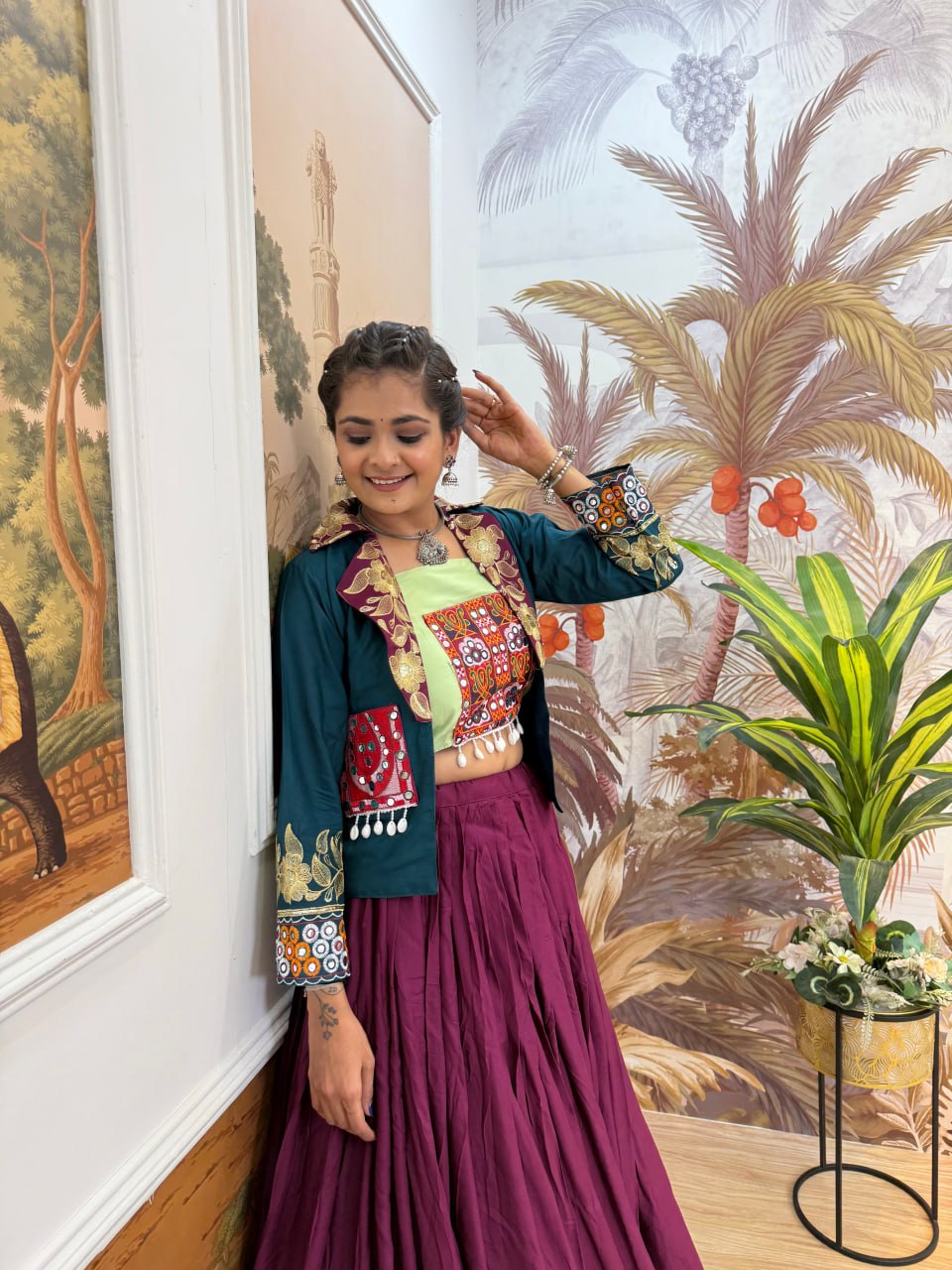 NAVRATI LEHENGA, BLOUSE & KOTI SET