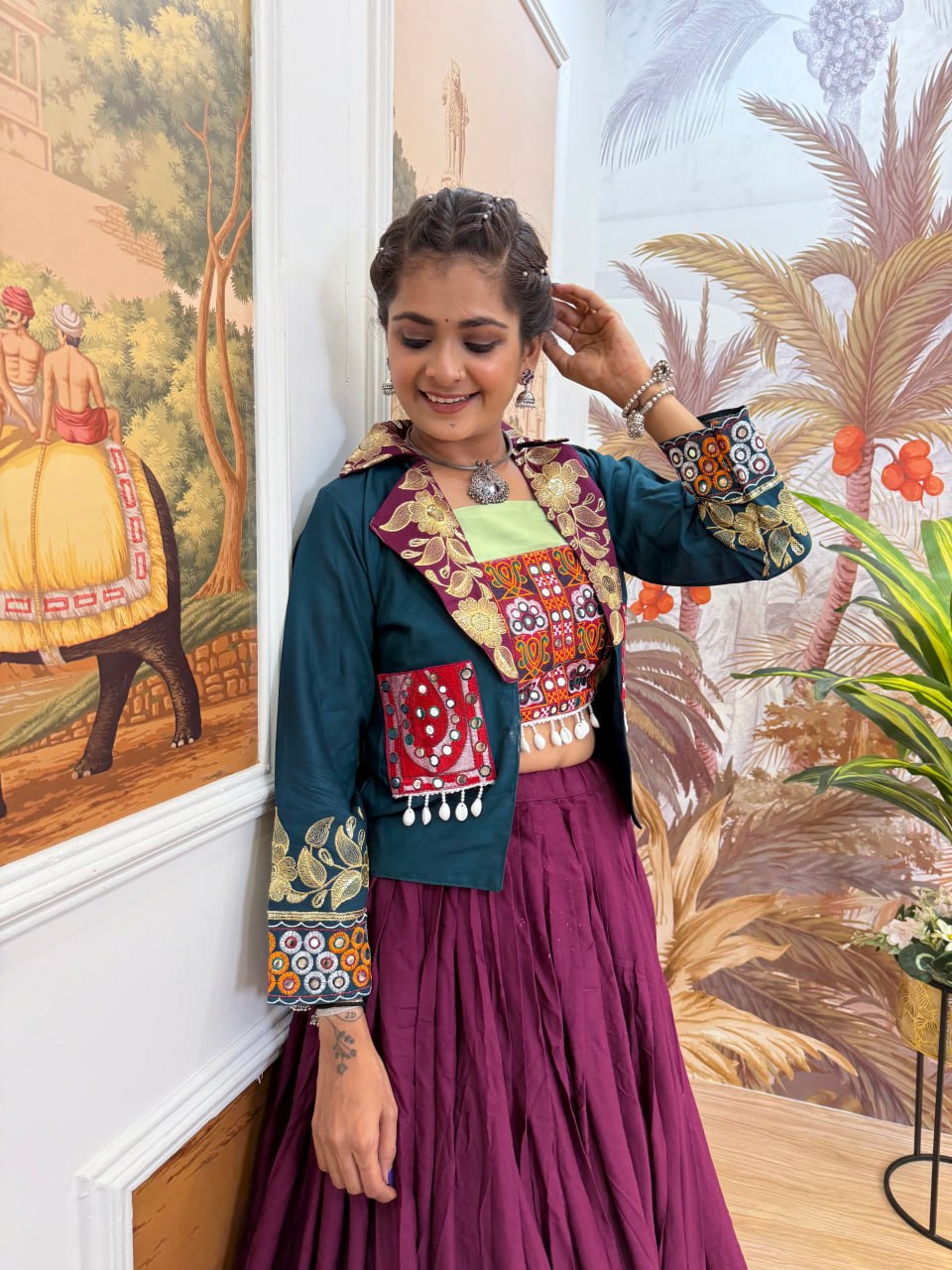 NAVRATI LEHENGA, BLOUSE & KOTI SET