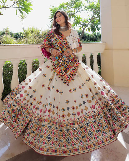 NAVRATRI LEHENGA  SPECIAL CHANIYA CHOLI