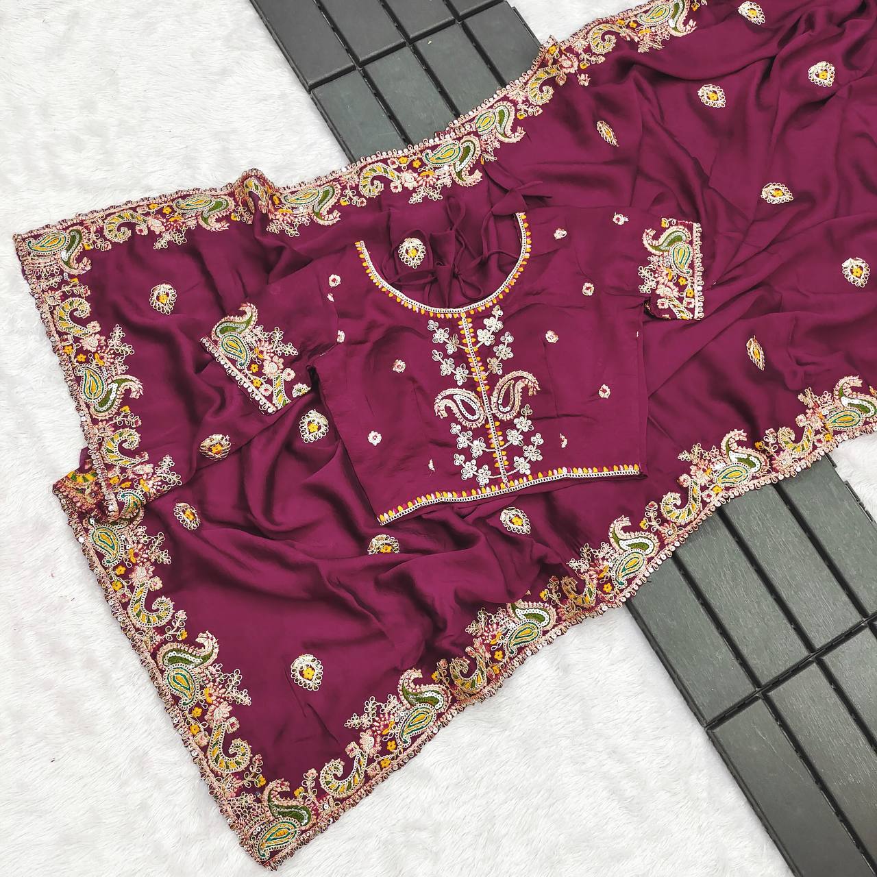 saree Noha Crush With Heavy Embroidery Threads 🧵 Codding & Sequins Work