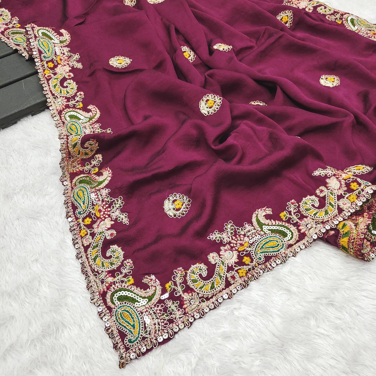 saree Noha Crush With Heavy Embroidery Threads 🧵 Codding & Sequins Work
