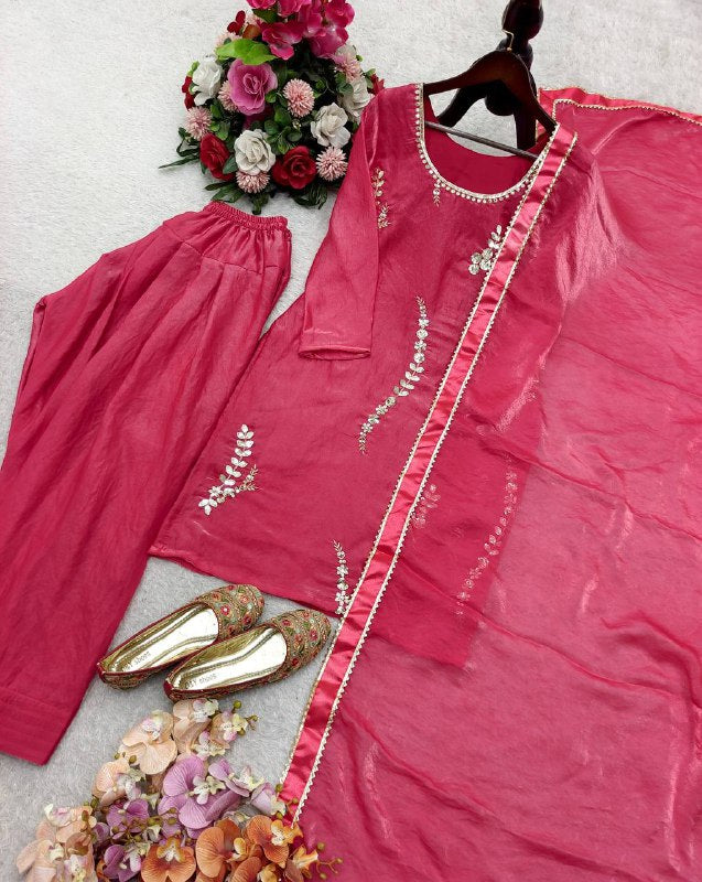 Đěsigner Party Wear Look Heavy Fendy Silk Top Farshi & Dupatta Set