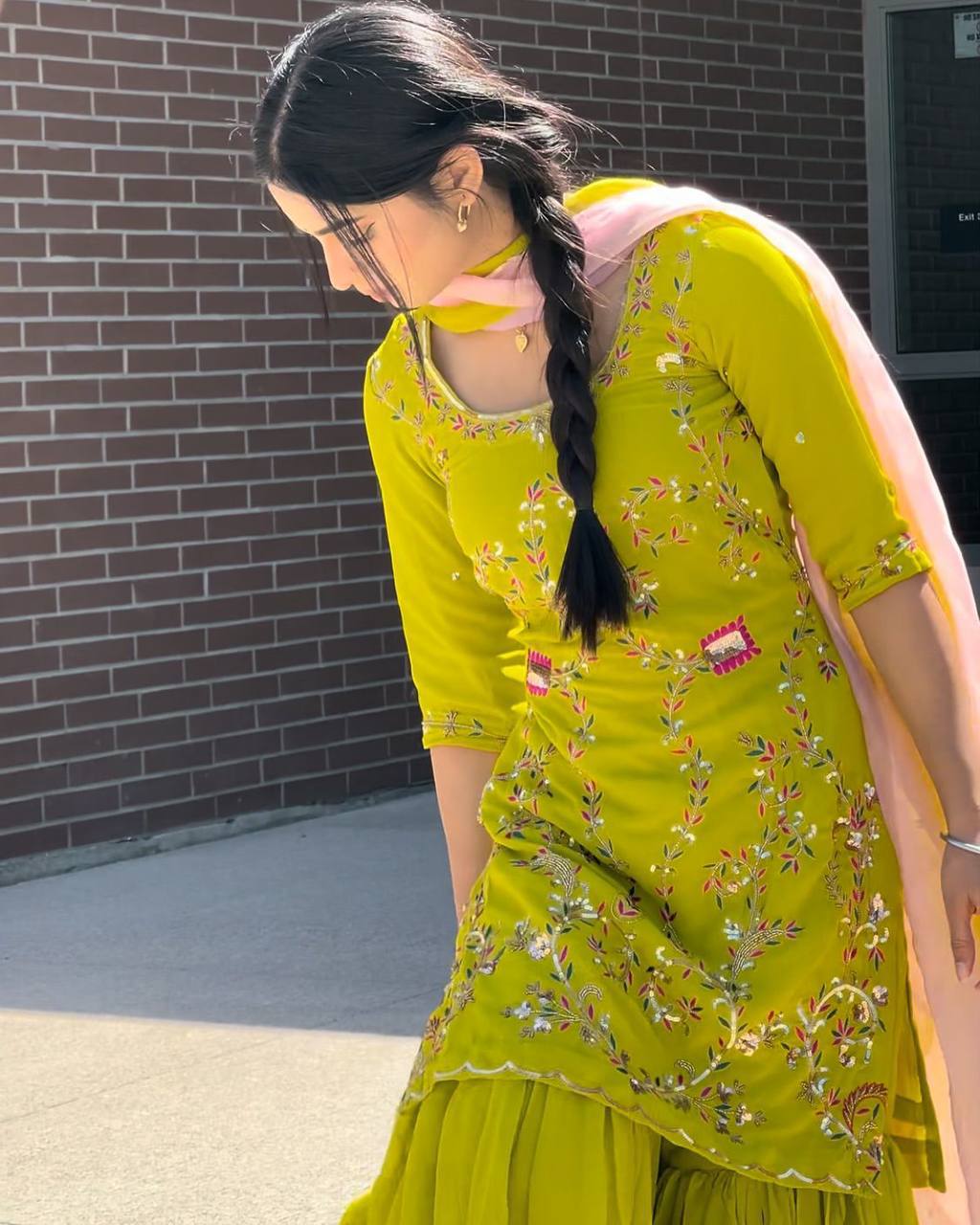 DESIGNER WEAR EXCLUSIVE SARARA SUIT IN EMBROIDERED WORKED TOP AND SARARA WITH DUPATTA PAIR