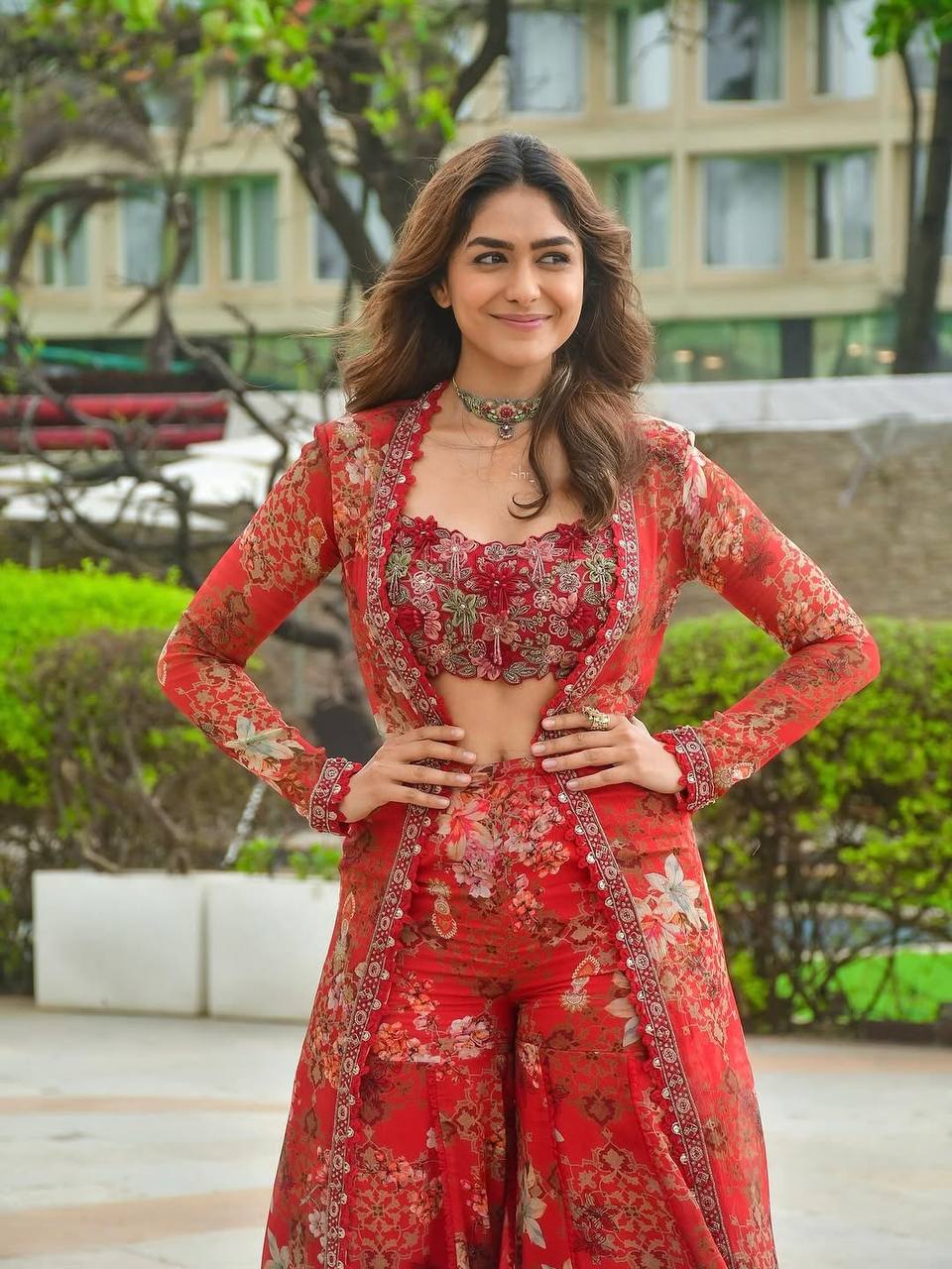 Bollywood Indo Western Koti Plazo & Blouse Collection