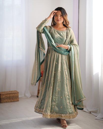 ANARKALI SUIT GOWN  Front and Back Both size work