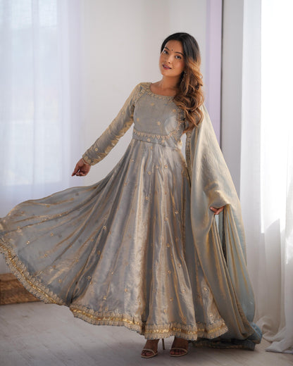 ANARKALI SUIT GOWN  Front and Back Both size work