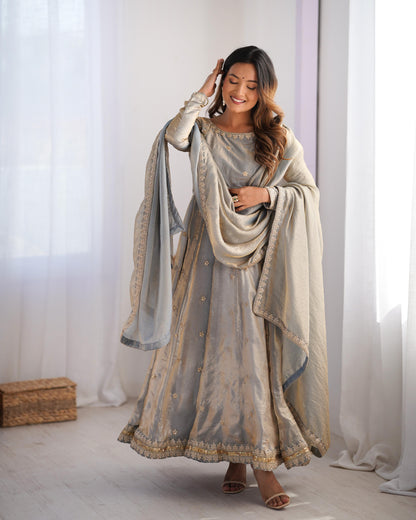 ANARKALI SUIT GOWN  Front and Back Both size work