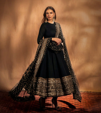 bollywood gown dia mirza Embroidered gown
