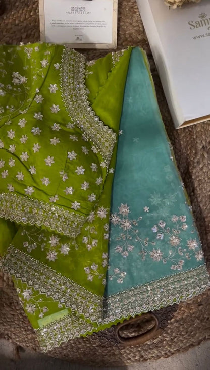 Looking some one for this same colour beautiful Designer Saree on Tibby silk Febric with Thred & Sequnce work with Digital Print and Blouse on Mono Benglori Silk Febric With Thred & Sequnce work