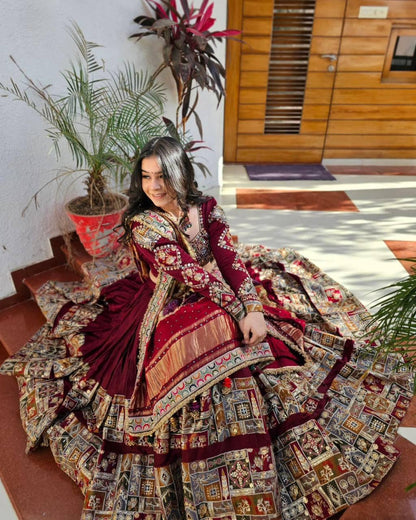 NAVRATRI SPECIAL DESIGNER PRINTED LAHENGA CHOLI