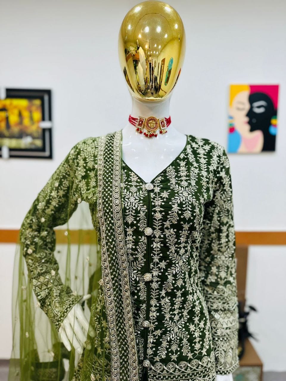 top sahara COSTUMES ONLY WE BELIEVE IN QUALITY MASTR SERIES