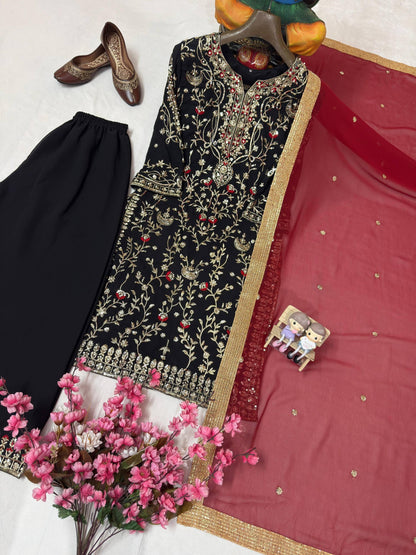 ENHANCE THE BEAUTY OF YOUR WARDROBE WITH THIS NEWLY LAUNCHED KURTI & PLAZZO SET8