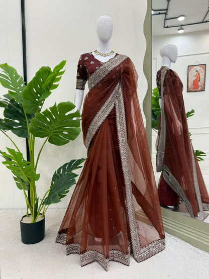 Looking some one for this same colour beautiful Designer Saree on Havy Organza Silk Febric with Thred & Sequnce work With LCD 💎💎 Diamond on all over saree and blouse on Mono Benglori Silk Febric with Thred & Sequnce work Lace.