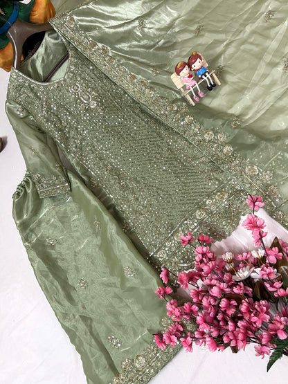 ENHANCE THE BEAUTY OF YOUR WARDROBE WITH THIS NEWLY LAUNCHED KURTI-PLAZZO SET
