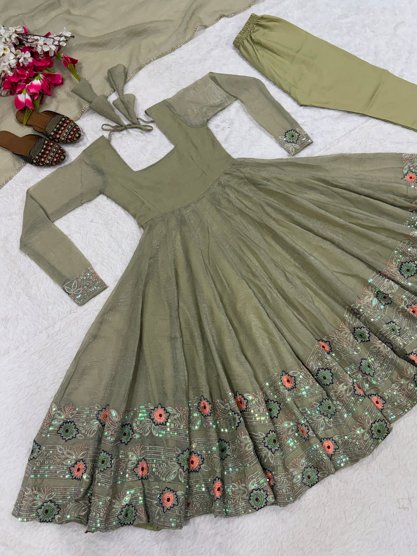 Anarkali Suit In New Fancy Style