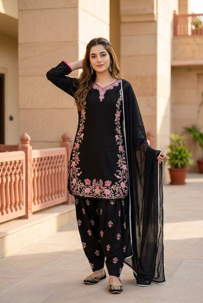 NEW DESIGNER HEAVY EMBROIDERY WORK 3 PIS SUIT SET