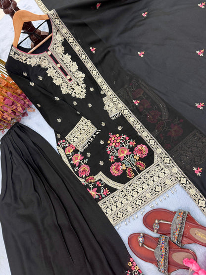 Đěsigner Party Wear Look Pur Heavy Star Georgette Top Plazzo & Dupatta Set