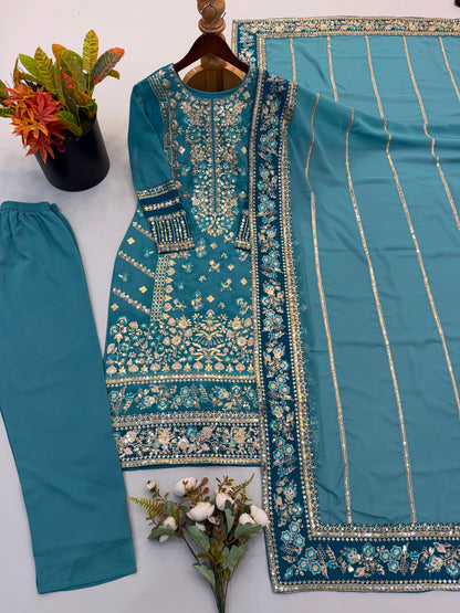 Women’s Ethnic Wear
