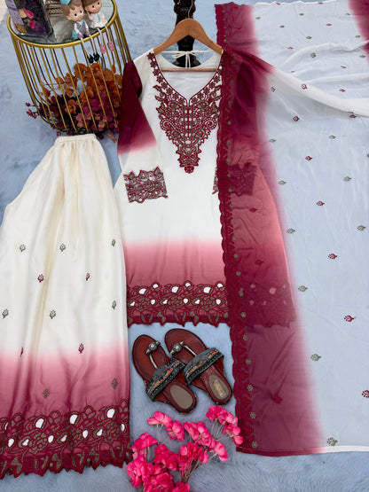 Đěsigner Party Wear Look Pur Heavy Dual Tone Peding Star Georgette Top Plazzo & Dupatta Set