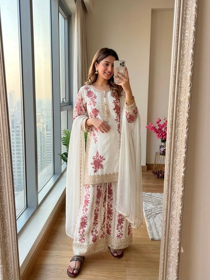 Đěsigner Party Wear Look Pur Heavy Star Georgette Top Plazzo & Dupatta Set