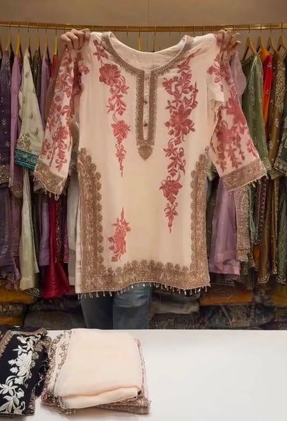Đěsigner Party Wear Look Pur Heavy Star Georgette Top Plazzo & Dupatta Set