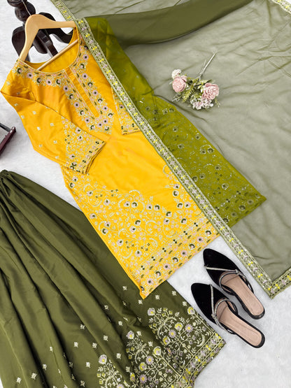 Designer Suit & Pent Set – Elegant Ethnic Wear ✨ 🎀 Crafted in Classy Tones with Premium Fabric & Detailing