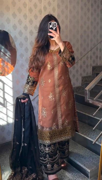 NEW LAUNCHING TWIL NET FABRIC✨KURTI, DUPATTA & PENT 👗 THIS SET IS COMING WITH EMBROIDERY WORK & STYLIST PATTERN FOR EVERY FESTIVAL🥻