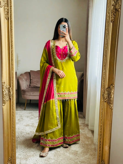 Women’s Ethnic Wear