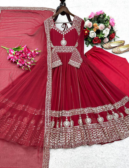 Đěsigner Party Wear Look Heavy Fox Georgette Gwon Pent & Dupatta Set