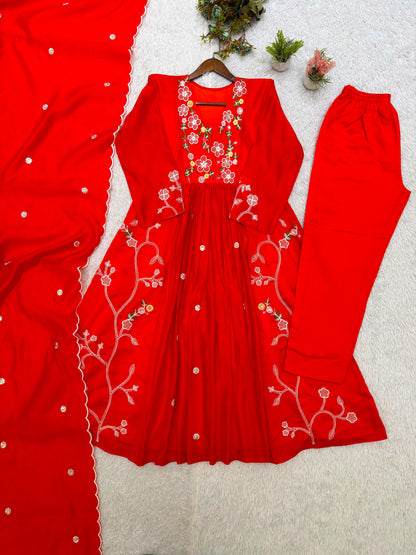 THIS FESTIVAL SEASON WEAR OUR BEAUTIFUL SEQUENCE EMBROIDERED WORKED TOP , PANT WITH DUPATTA ✨