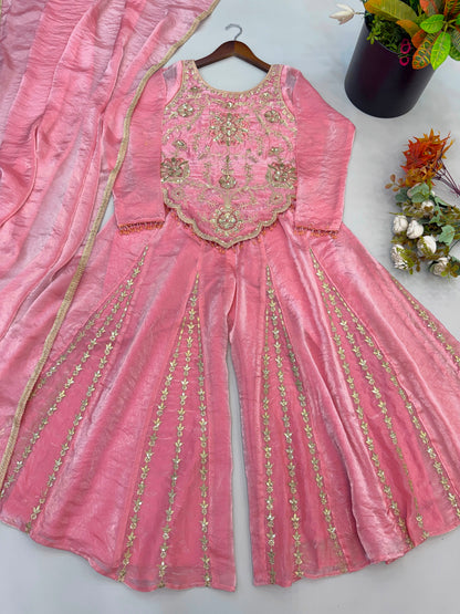 Women’s Ethnic Wear