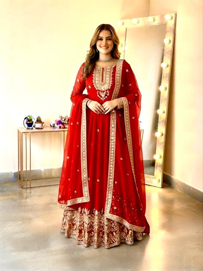 Women’s Ethnic Wear