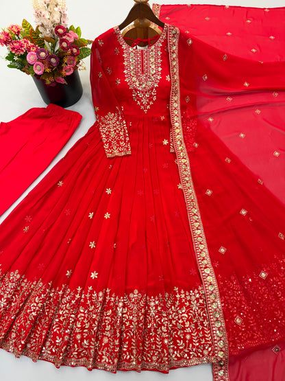 Women’s Ethnic Wear