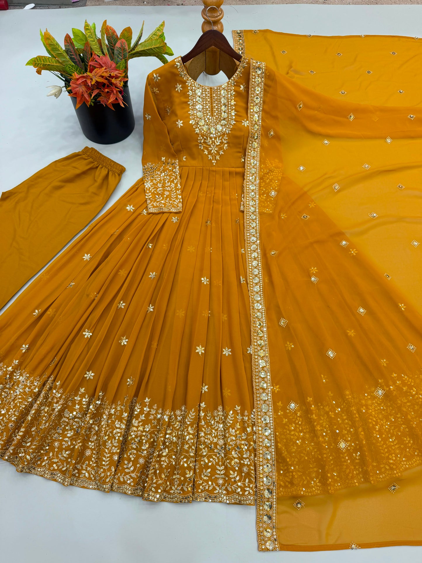 Women’s Ethnic Wear