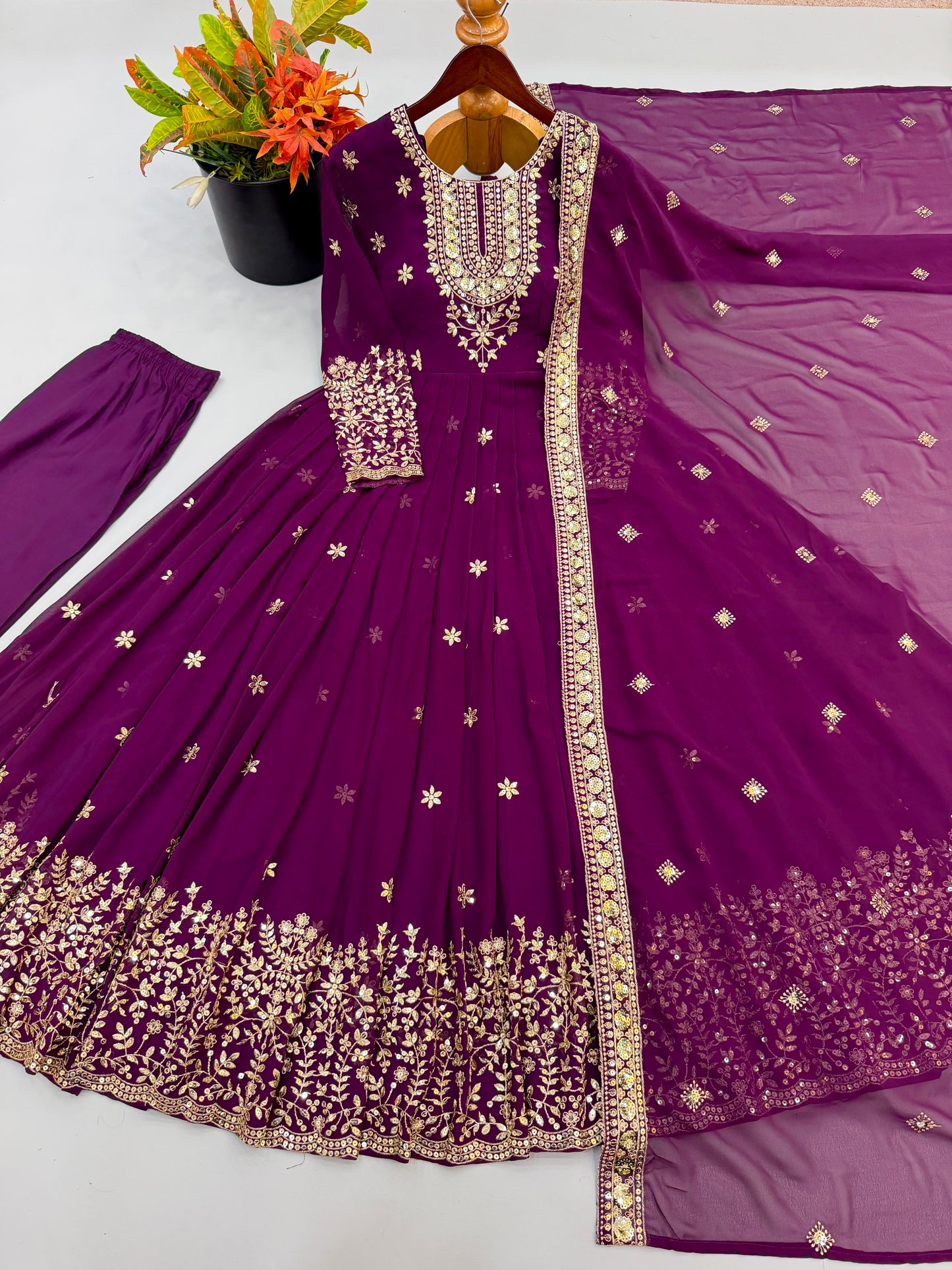 Women’s Ethnic Wear