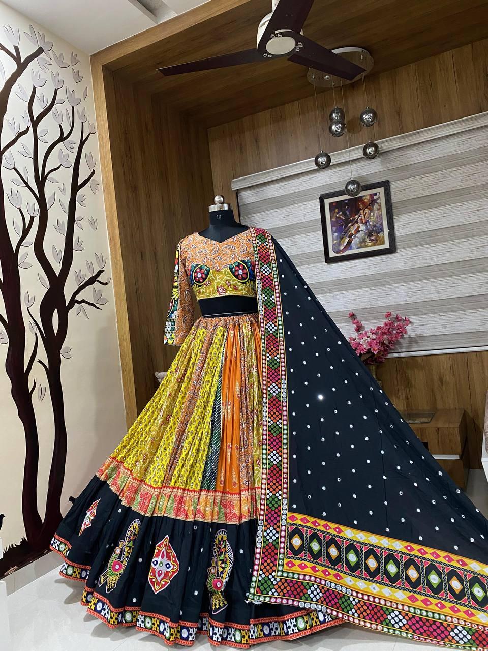 NAVRATRI SPECIAL DESIGNER PRINTED LAHENGA CHOLI