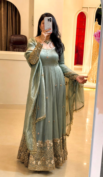 Women’s Ethnic Wear