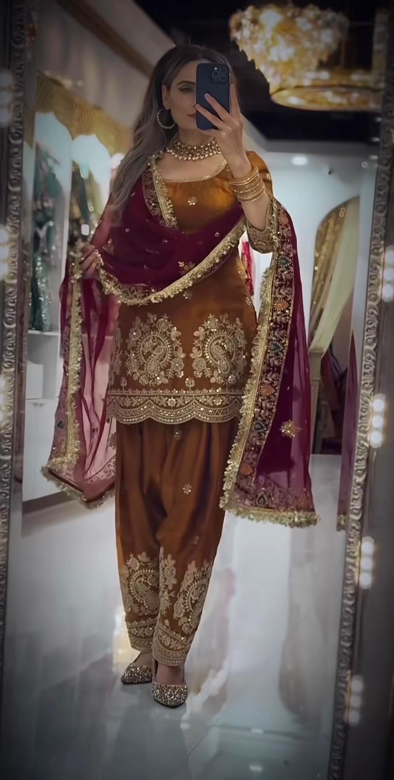 Đěsigner Party Wear Look top with farshi salwar