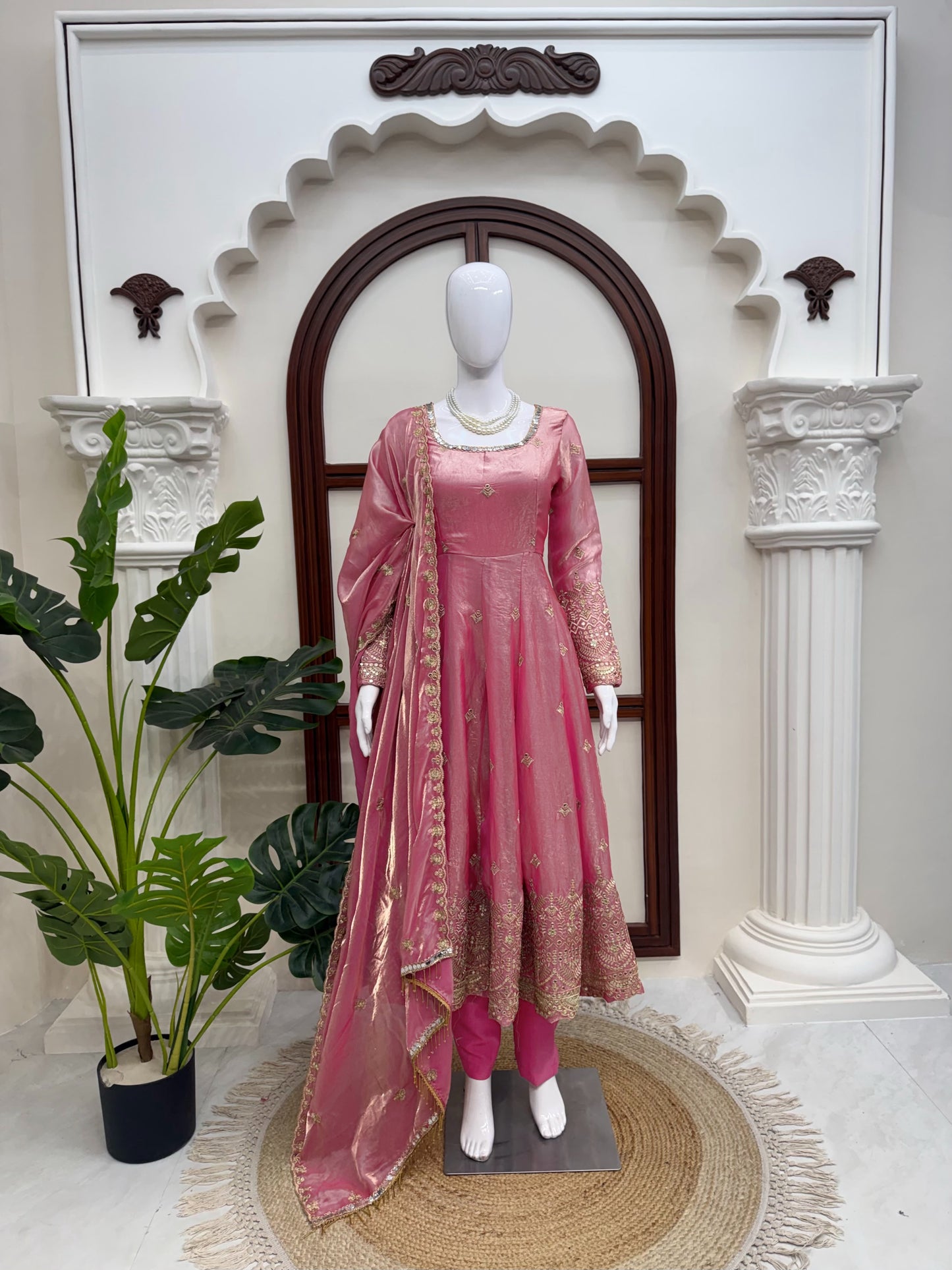 Designer Gown with Pent Set – Elegant Ethnic Wear ✨ 🎀 Crafted in Classy Tones with Premium Fabric & Detailing
