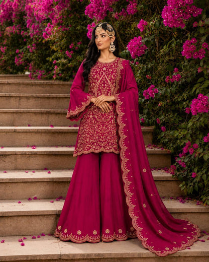 ENHANCE THE BEAUTY OF YOUR WARDROBE WITH THIS NEWLY LAUNCHED KURTI & PLAZZO SET
